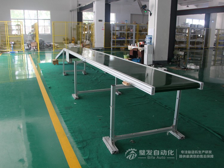 大線結構帶長平臺皮帶輸送機 大線結構帶長平臺皮帶輸送機