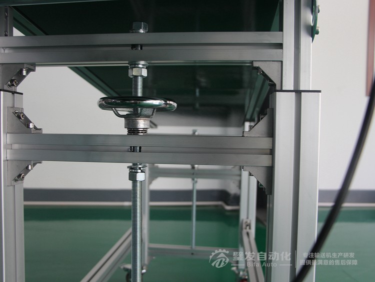 機械手配套標準高端帶平臺皮帶輸送機 機械手配套標準高端帶平臺皮帶輸送機