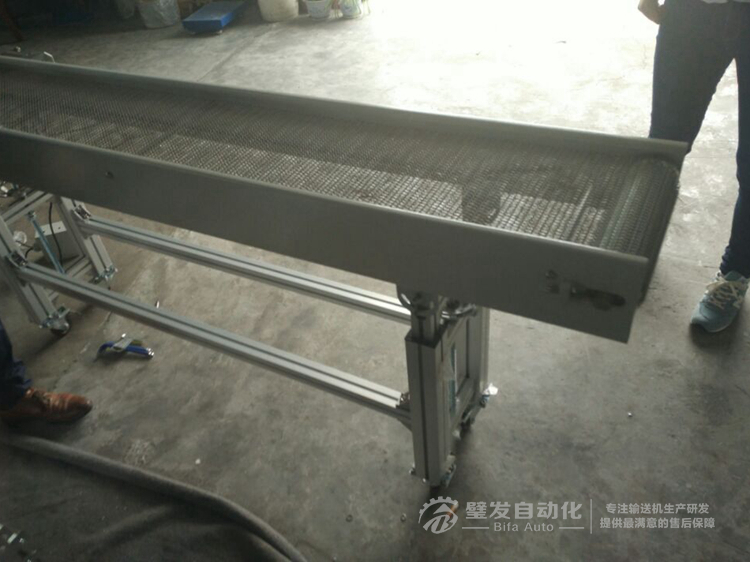 不銹鋼網帶輸送機 不銹鋼網帶輸送機