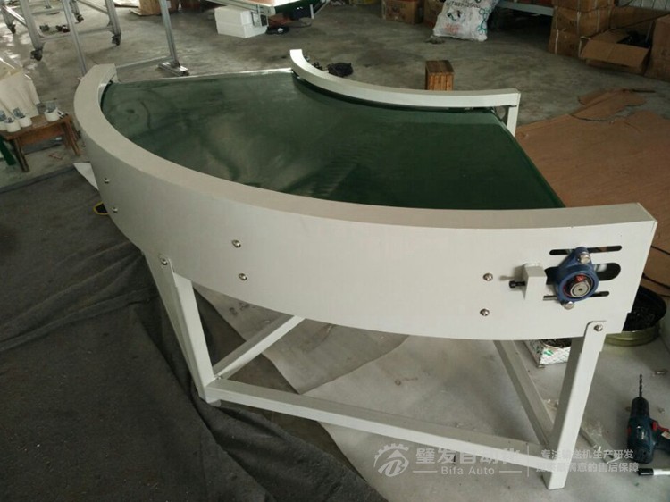 90度皮帶轉(zhuǎn)彎機(jī) 90度皮帶轉(zhuǎn)彎機(jī)