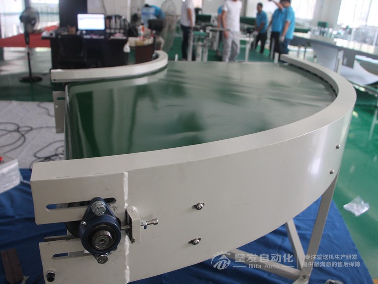 標準90度皮帶轉(zhuǎn)彎機 標準90度皮帶轉(zhuǎn)彎機