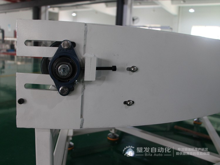 PU墨綠皮帶碳鋼烤漆結構90度轉彎機 PU墨綠皮帶碳鋼烤漆結構90度轉彎機