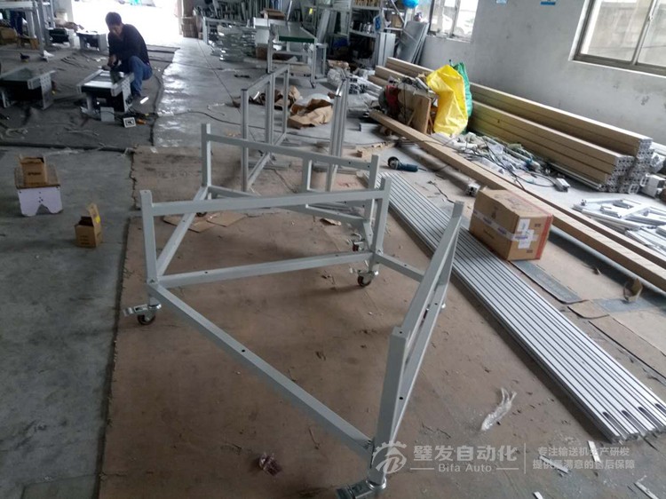 90度轉(zhuǎn)彎輸送機 90度轉(zhuǎn)彎輸送機